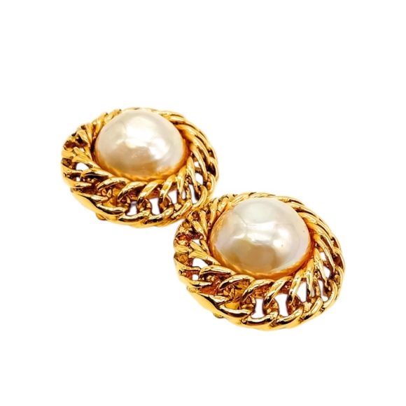 Authentic Chanel 24k Gold Plated Clip on Earrings - Picture 1 of 6